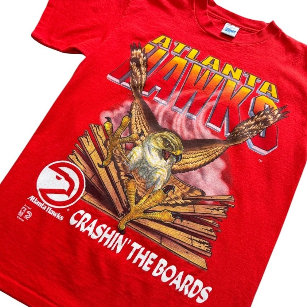 Vintage 90s Atlanta Hawks Crashin The Board NBA Basketball Sport Graphic T-shirt - Picture 6 of 8